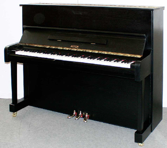 Klavier-Astor-121-schwarz-satiniert-79755-1-a