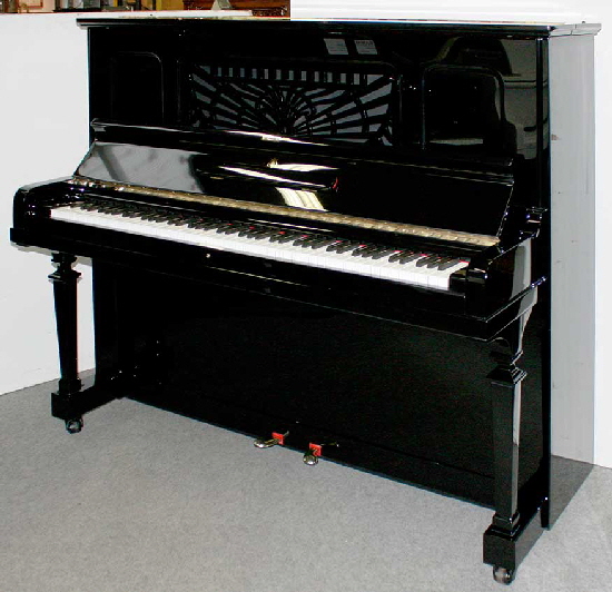 Klavier-Steinway-K-132-schwarz-246928-1-a