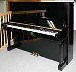 Klavier-Yamaha-U300-schwarz-5318698-1-c